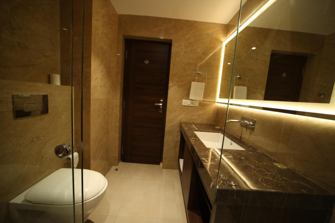 Hotel The Vilana A Unit Of Jg Developers Rishikesh Exterior photo