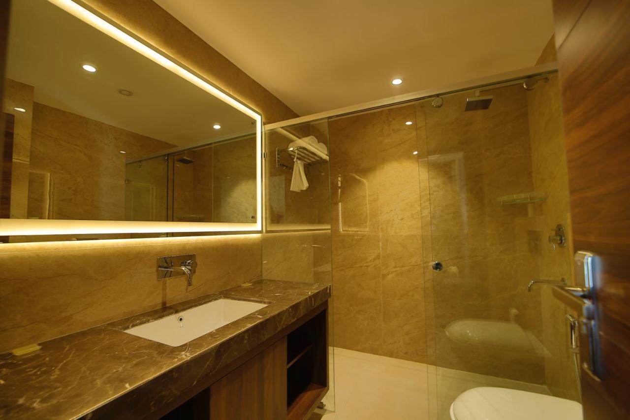 Hotel The Vilana A Unit Of Jg Developers Rishikesh Exterior photo